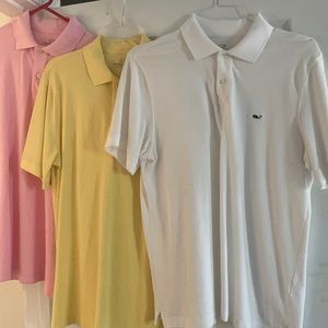 Pink, white, and/or yellow Vineyard Vines polos.